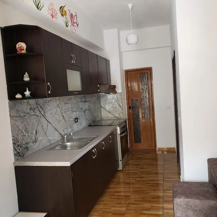 Besti The Fisherman Apartments Sarandë